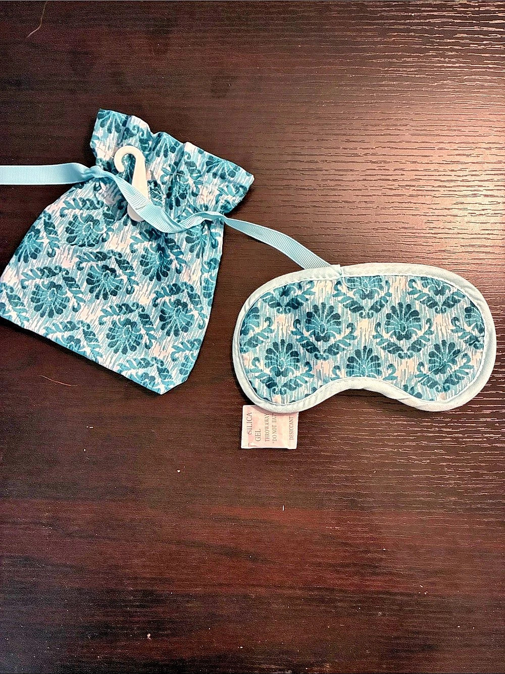 Floral Sleep Mask with Matching Pouch NWT